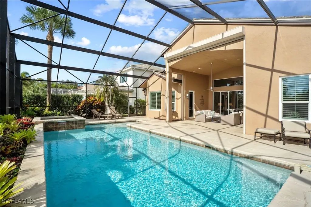 1472 Palma Blanca Court Naples FL 34119