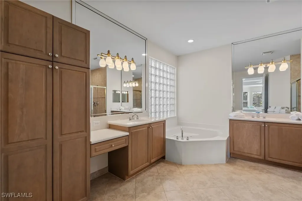 1472 Palma Blanca Court Naples FL 34119