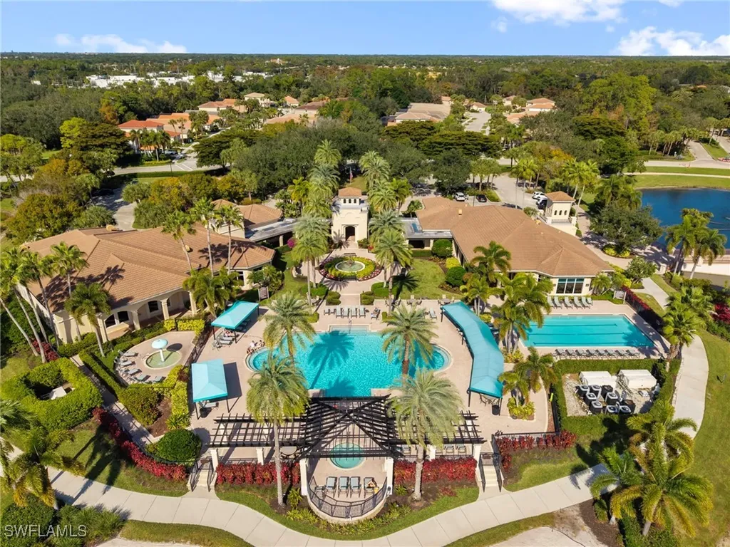 1472 Palma Blanca Court Naples FL 34119