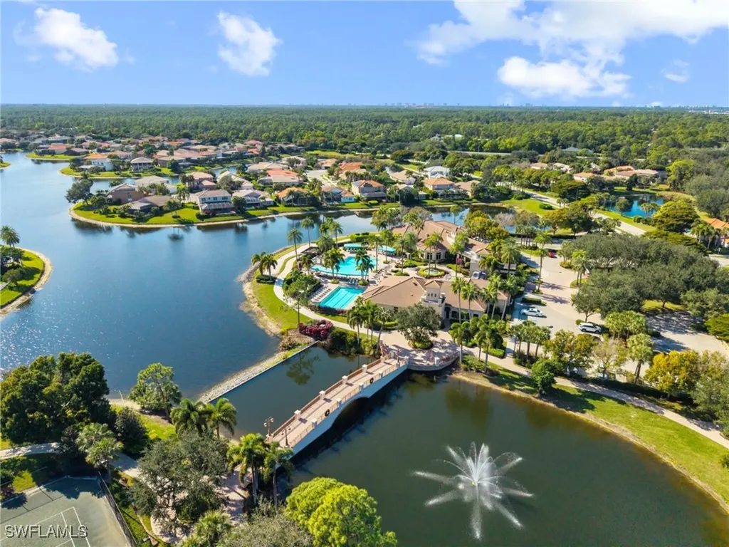 1472 Palma Blanca Court Naples FL 34119