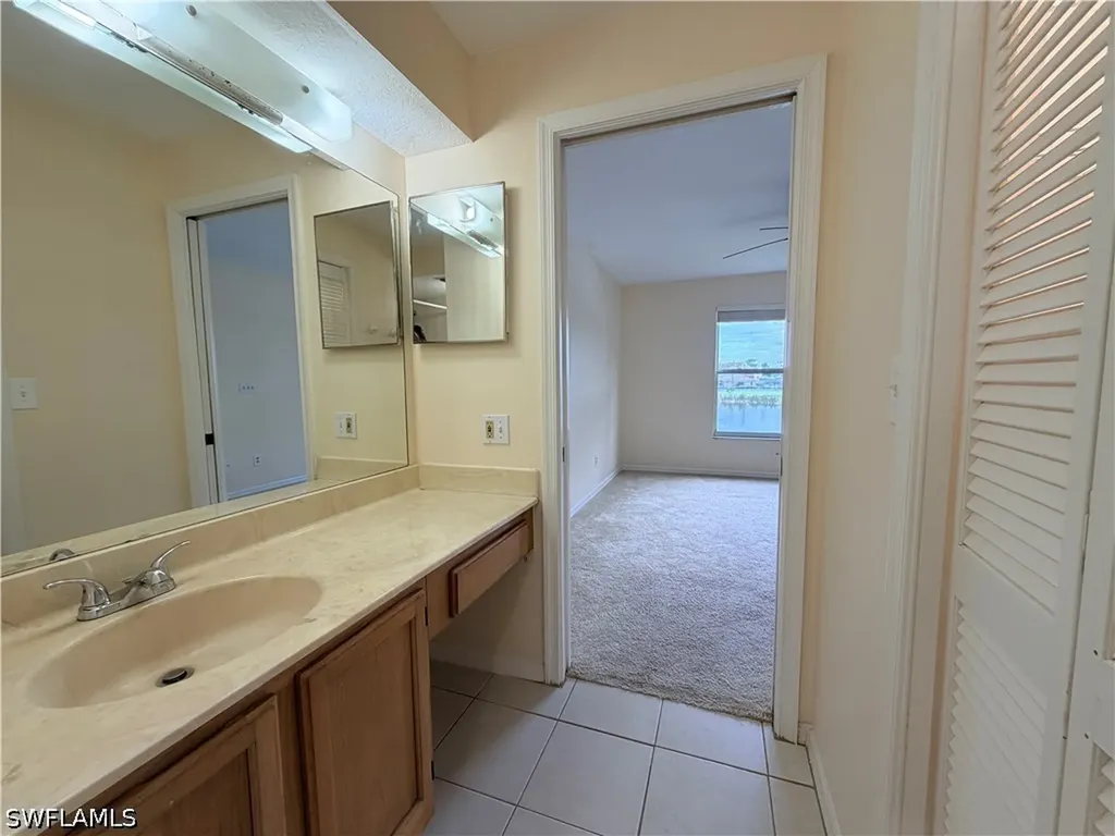 9580 Victoria Lane Naples FL 34109