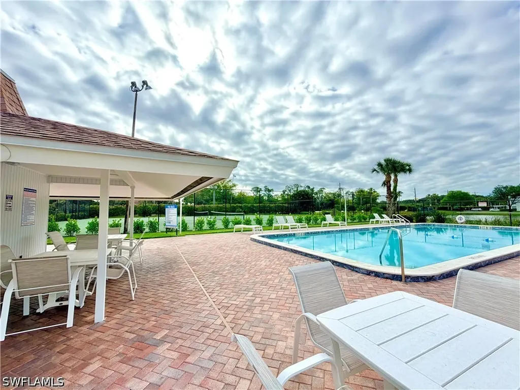 9580 Victoria Lane Naples FL 34109