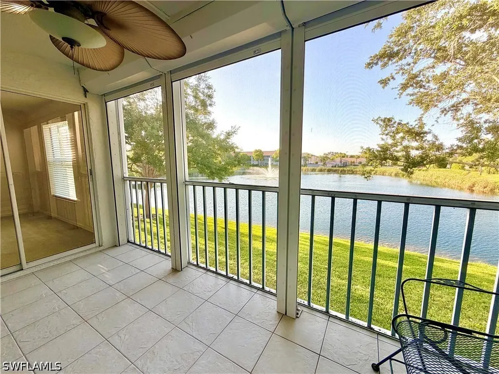 9580 Victoria Lane Naples FL 34109