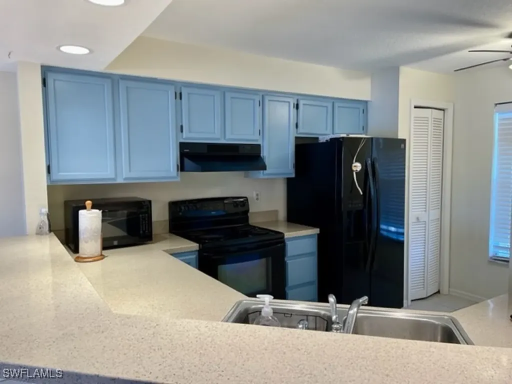 9580 Victoria Lane Naples FL 34109