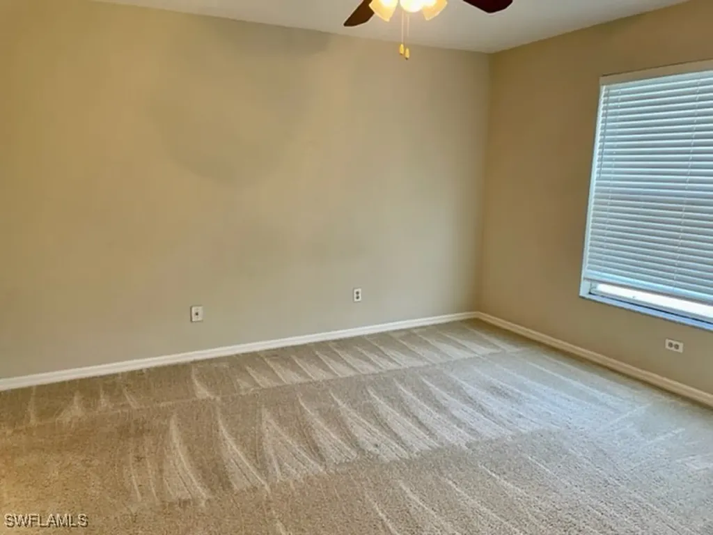 9580 Victoria Lane Naples FL 34109