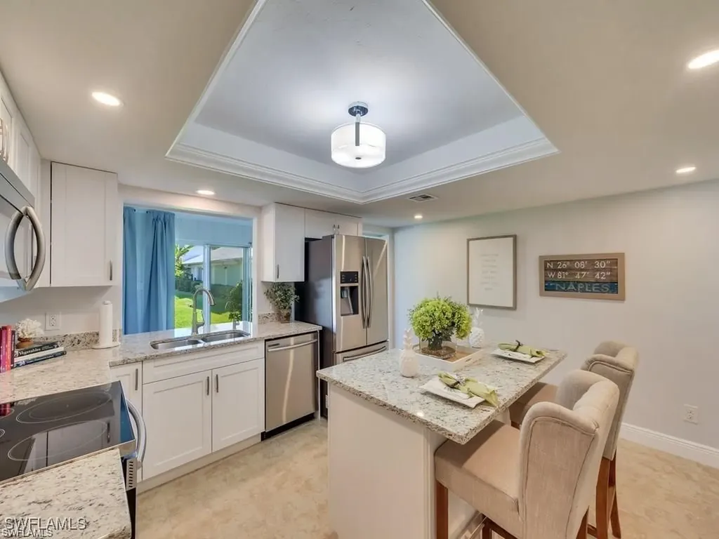 4706 West Boulevard Naples FL 34103