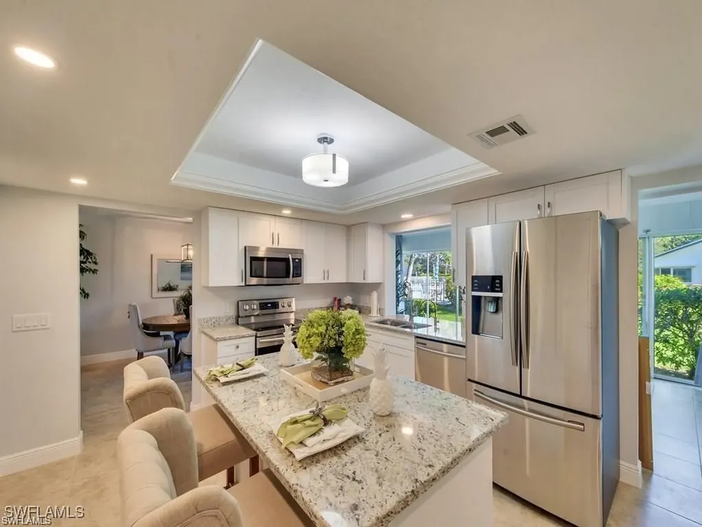 4706 West Boulevard Naples FL 34103