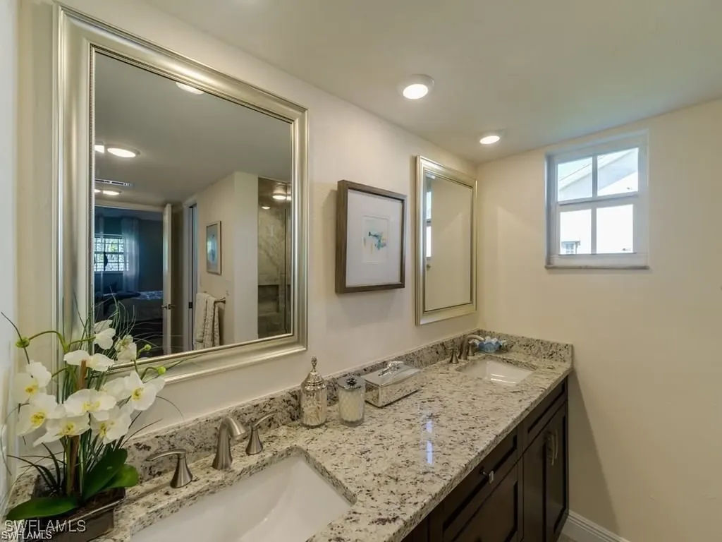 4706 West Boulevard Naples FL 34103