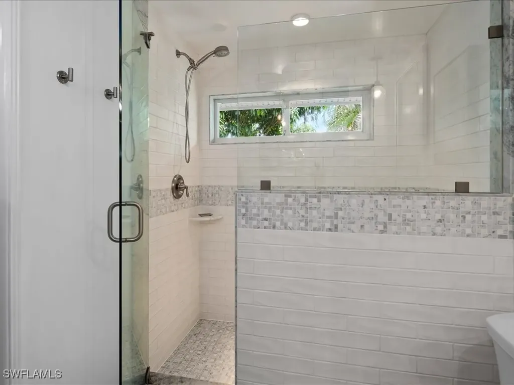 436 Golfview Drive Naples FL 34110