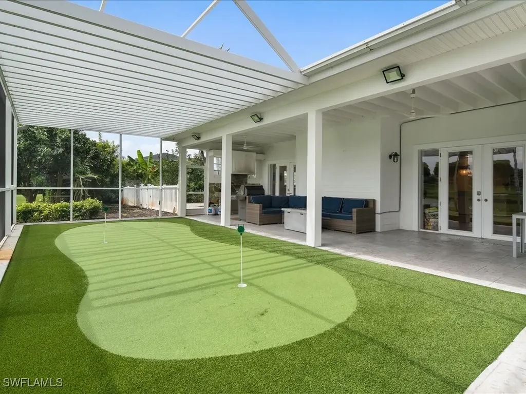 436 Golfview Drive Naples FL 34110