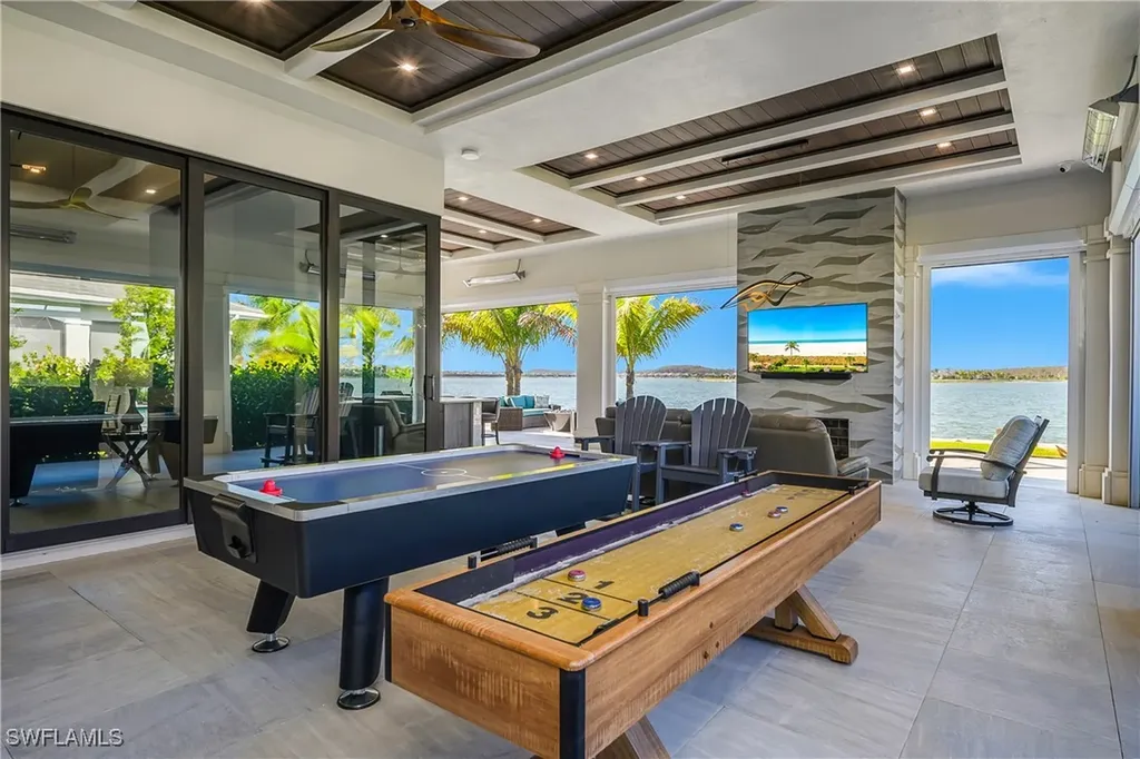 18410 Blue Eye Loop Fort Myers FL 33913