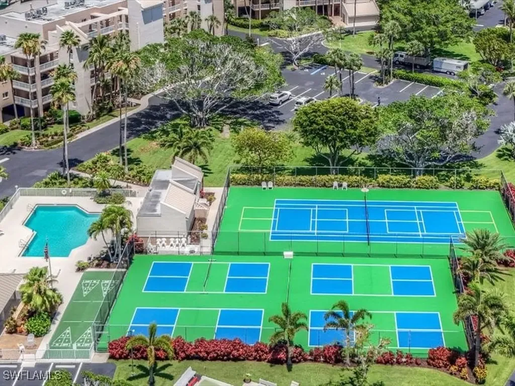 897 Collier Court Marco Island FL 34145