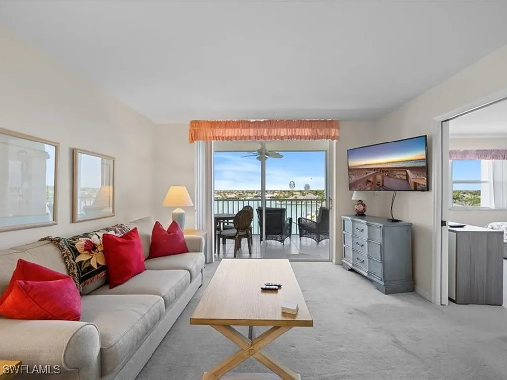 897 Collier Court Marco Island FL 34145