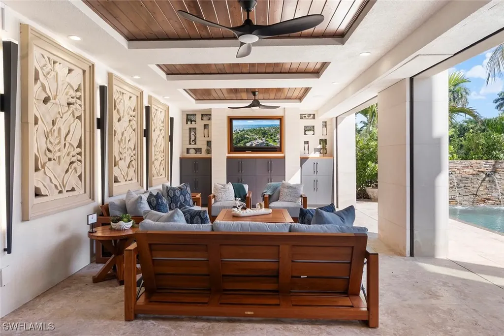 1441 Gulf Shore Boulevard S Naples FL 34102