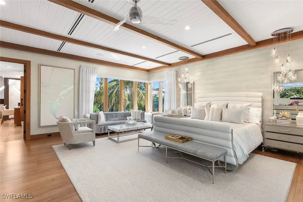 1441 Gulf Shore Boulevard S Naples FL 34102