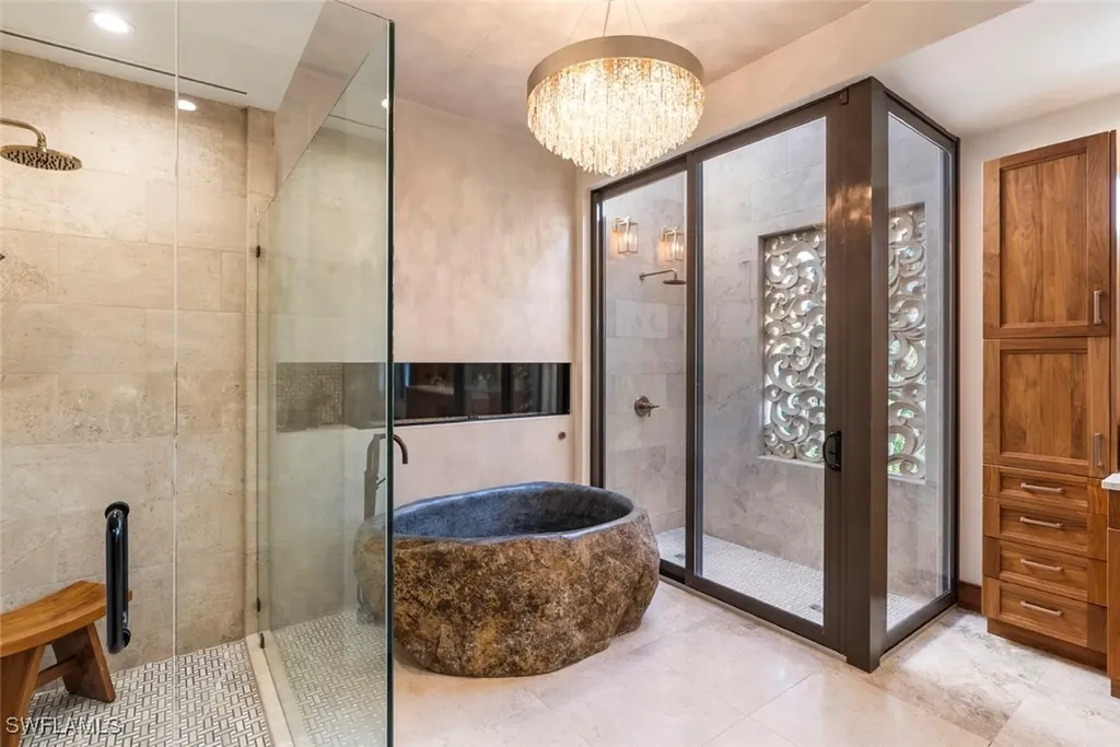 1441 Gulf Shore Boulevard S Naples FL 34102