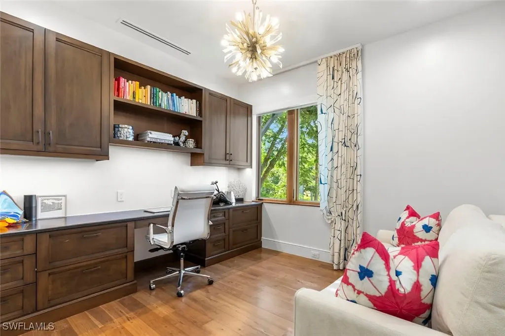 1441 Gulf Shore Boulevard S Naples FL 34102