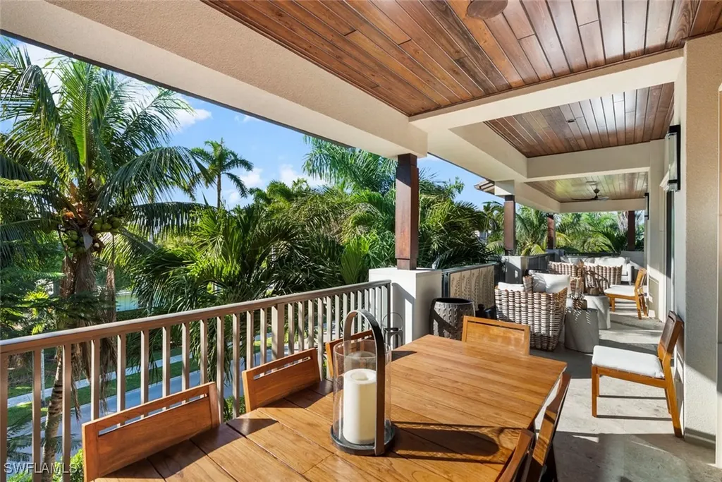 1441 Gulf Shore Boulevard S Naples FL 34102