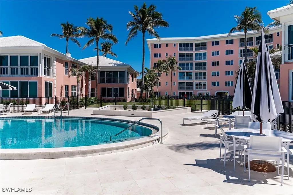 2401 Gulf Shore Boulevard N Naples FL 34103