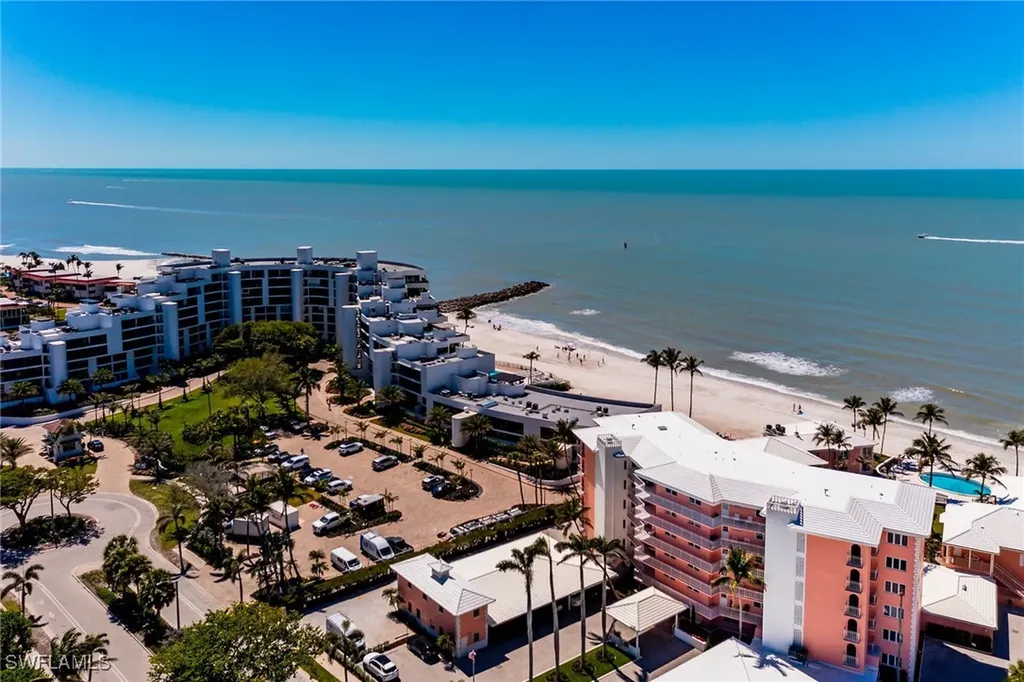 2401 Gulf Shore Boulevard N Naples FL 34103