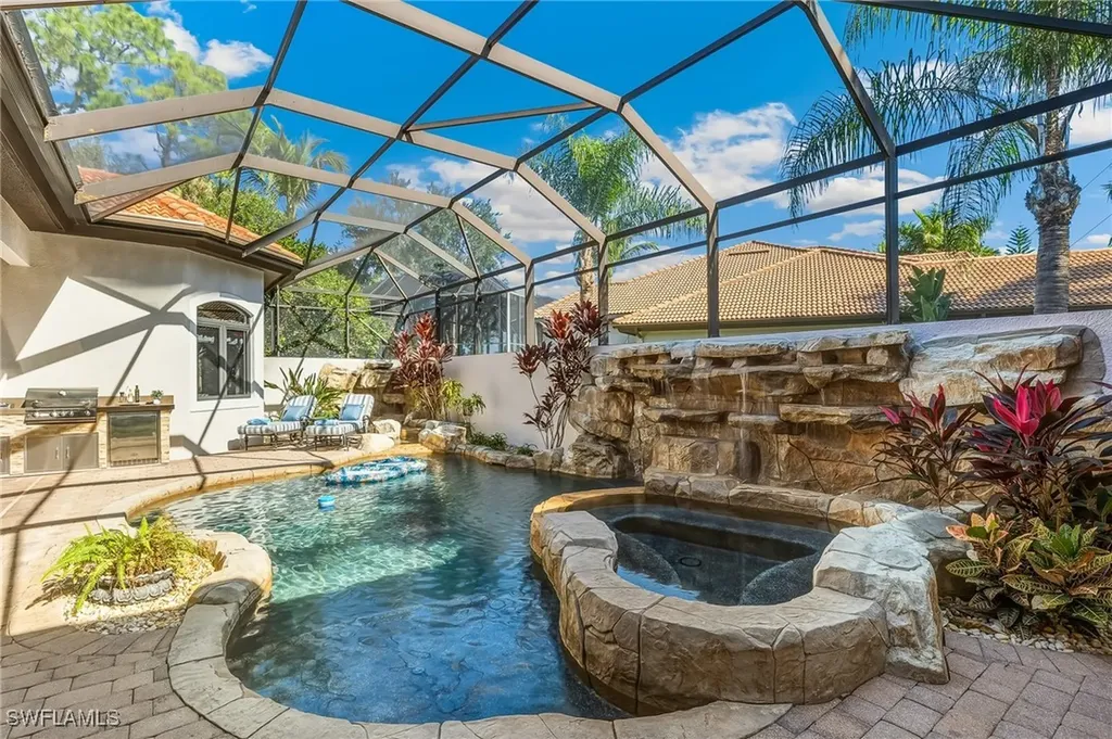 7749 Classics Drive Naples FL 34113
