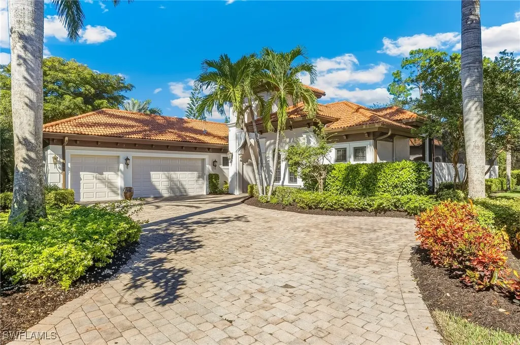 7749 Classics Drive Naples FL 34113