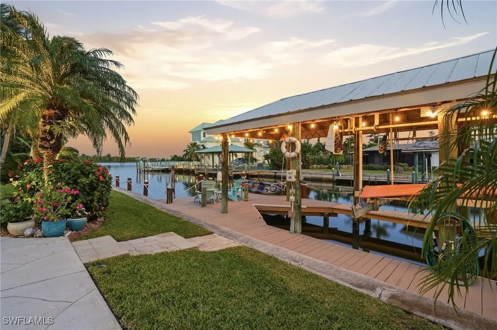 490 Randy Lane Fort Myers Beach FL 33931