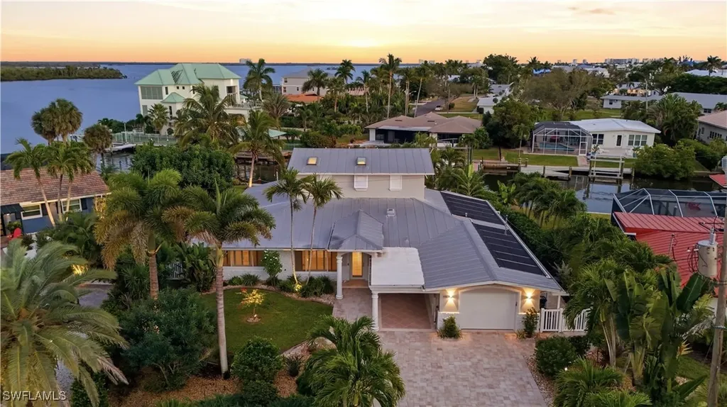 490 Randy Lane Fort Myers Beach FL 33931