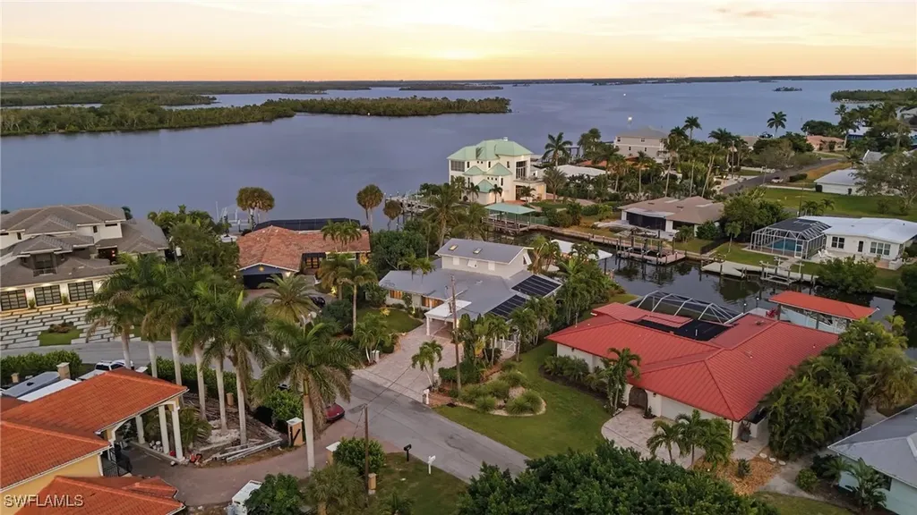 490 Randy Lane Fort Myers Beach FL 33931