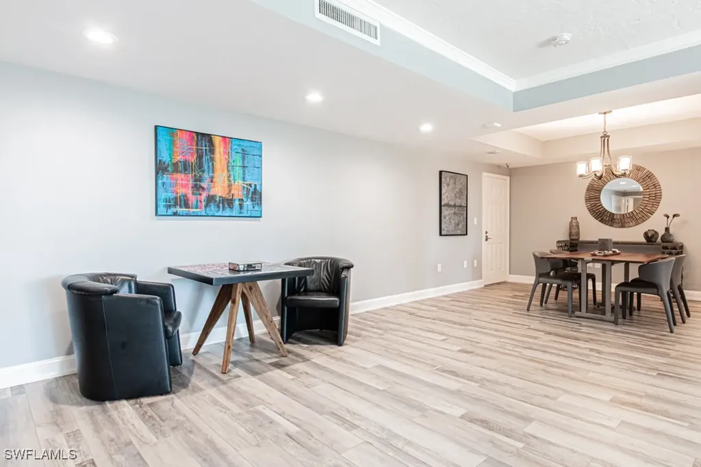 6075 Pelican Bay Boulevard Naples FL 34108