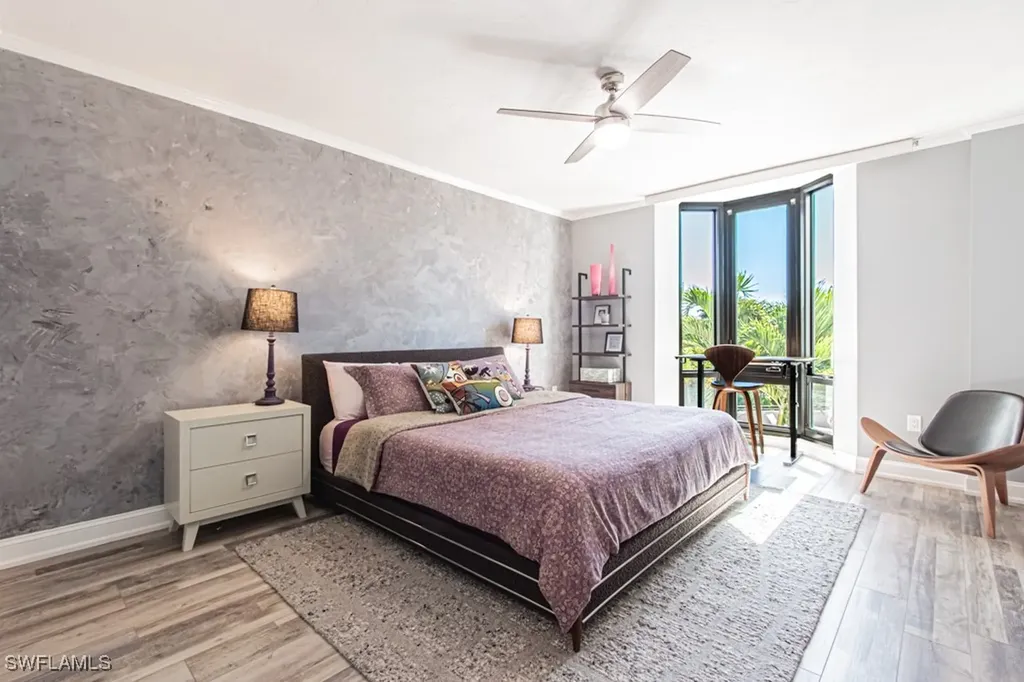 6075 Pelican Bay Boulevard Naples FL 34108