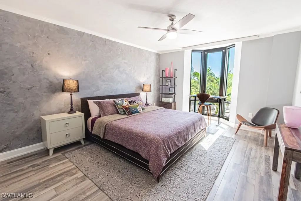 6075 Pelican Bay Boulevard Naples FL 34108