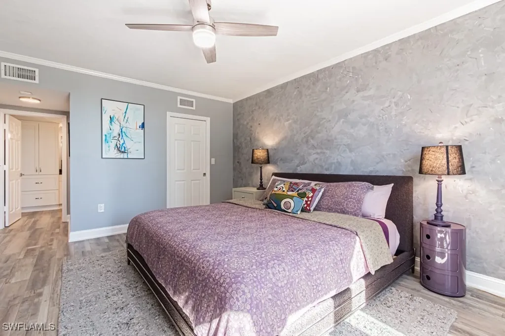 6075 Pelican Bay Boulevard Naples FL 34108