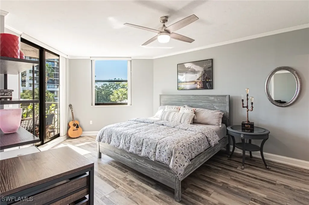 6075 Pelican Bay Boulevard Naples FL 34108