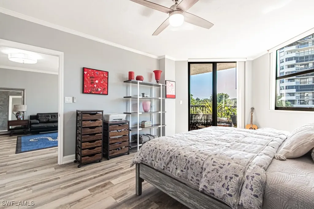 6075 Pelican Bay Boulevard Naples FL 34108