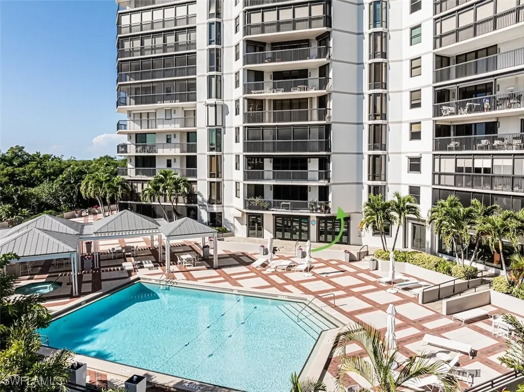 6075 Pelican Bay Boulevard Naples FL 34108