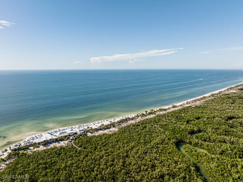 6075 Pelican Bay Boulevard Naples FL 34108
