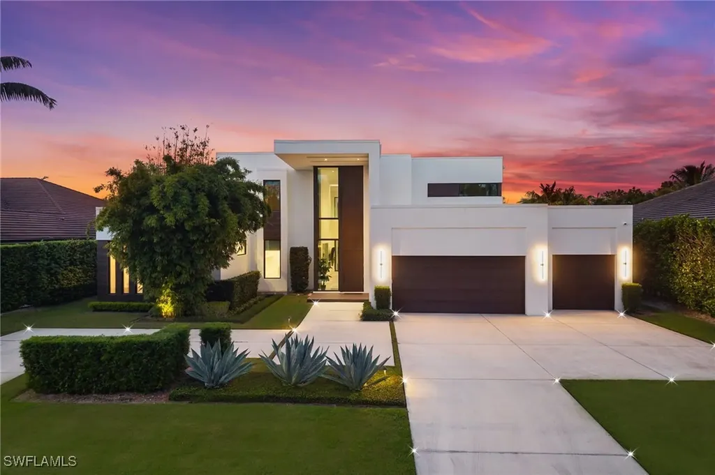 641 Starboard Drive Naples FL 34103