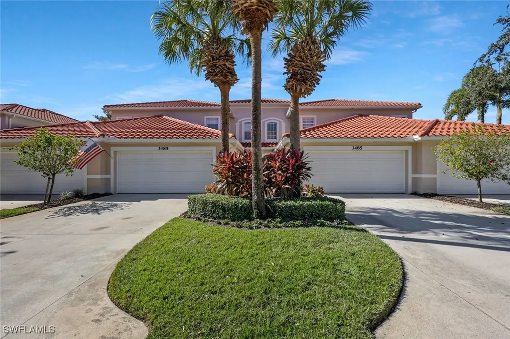 3485 Grand Cypress Drive Naples FL 34119