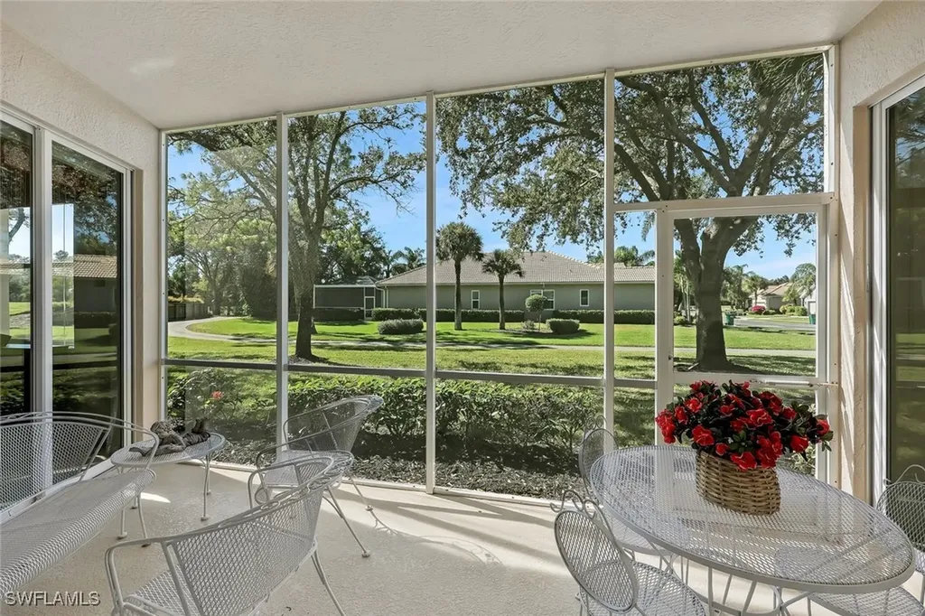 3485 Grand Cypress Drive Naples FL 34119
