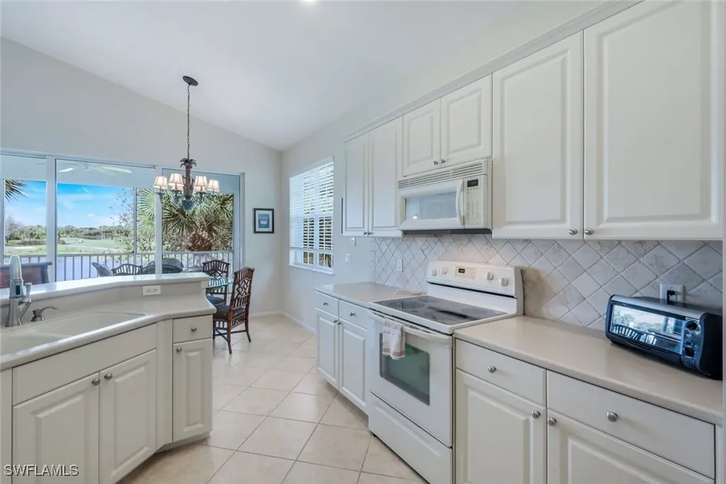 10392 Autumn Breeze Drive Estero FL 34135