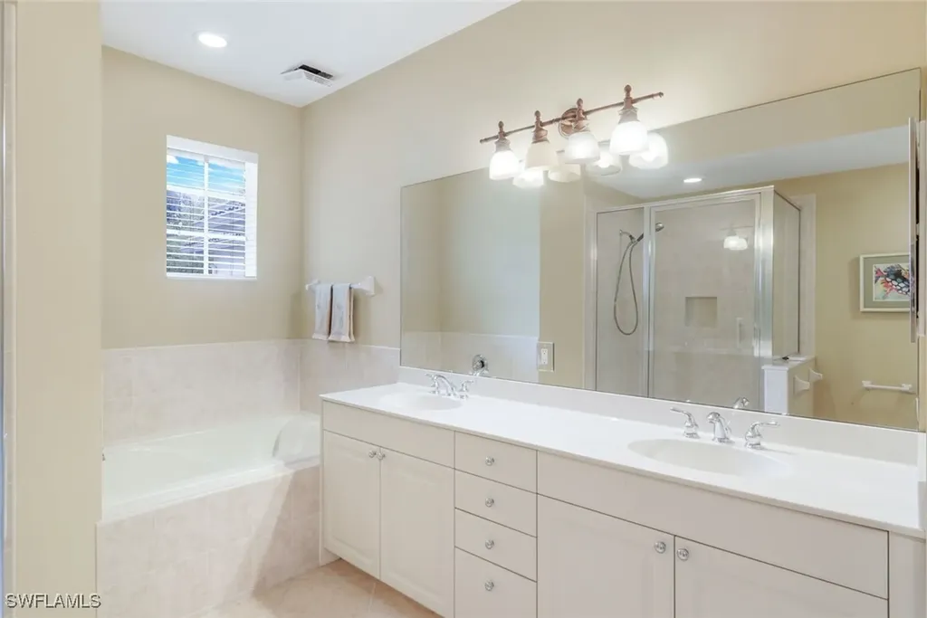 10392 Autumn Breeze Drive Estero FL 34135