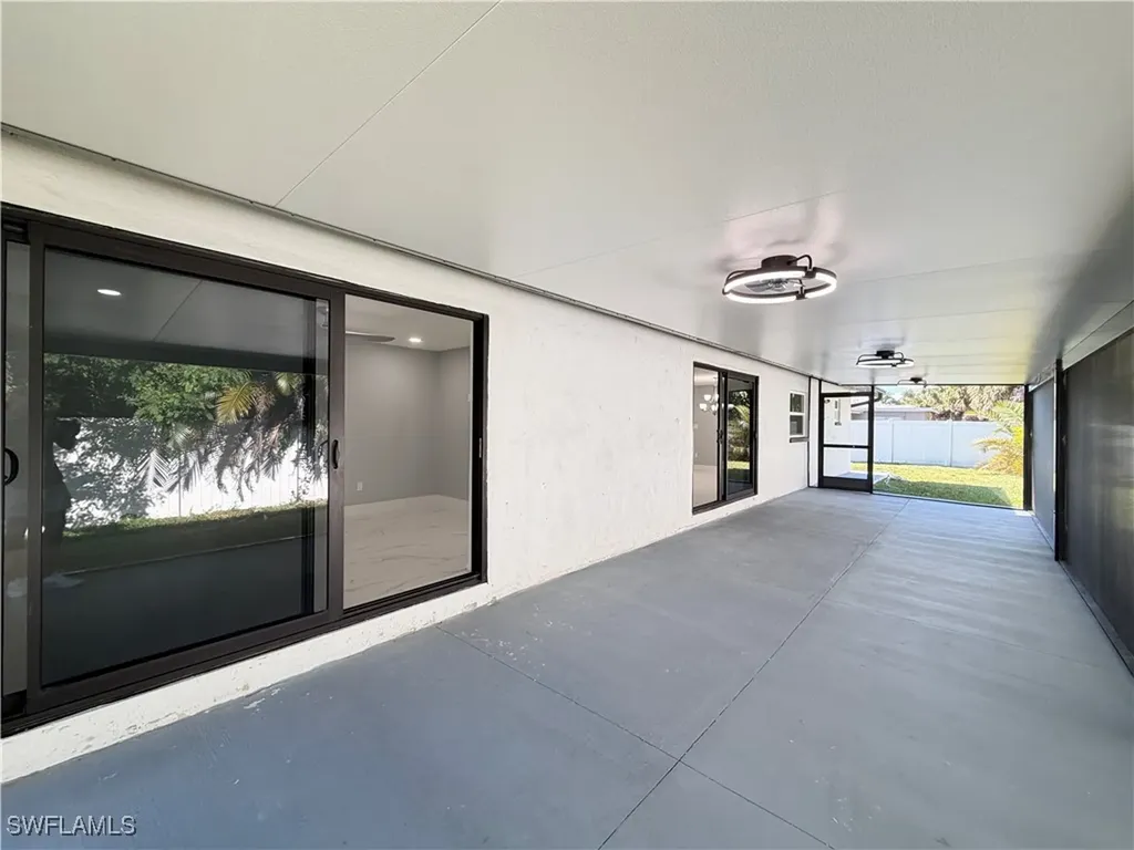 959 N Town And River Drive Fort Myers FL 33919