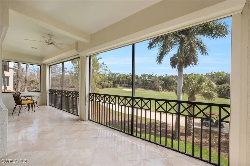 2822 Tiburon Boulevard E Naples FL 34109