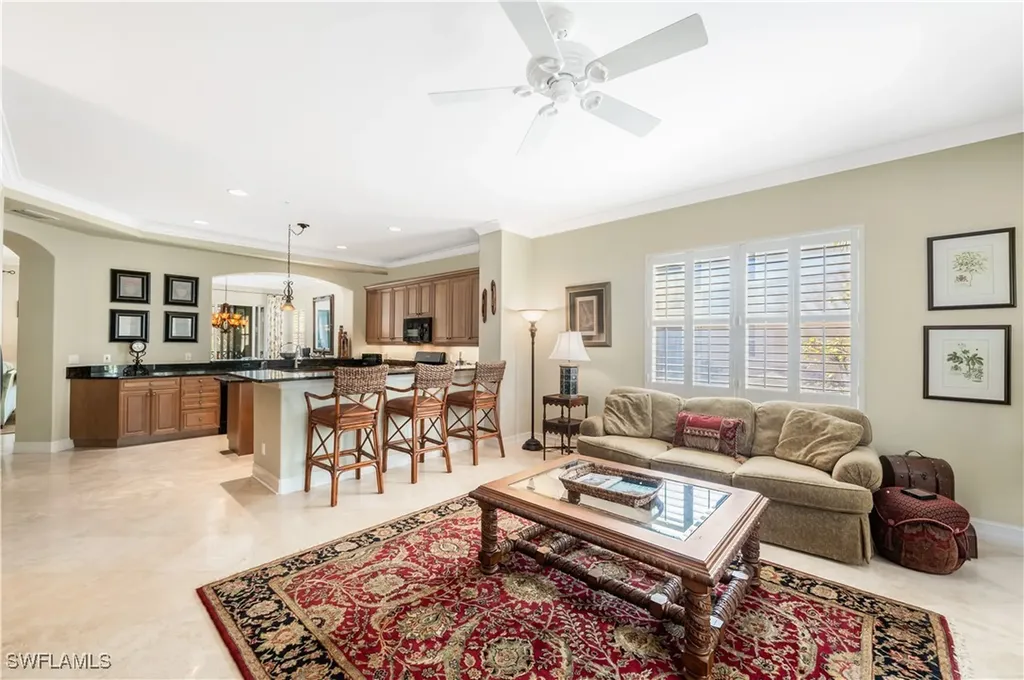 2822 Tiburon Boulevard E Naples FL 34109