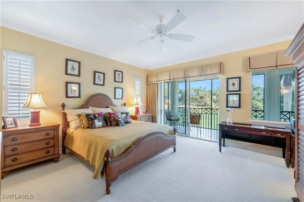2822 Tiburon Boulevard E Naples FL 34109