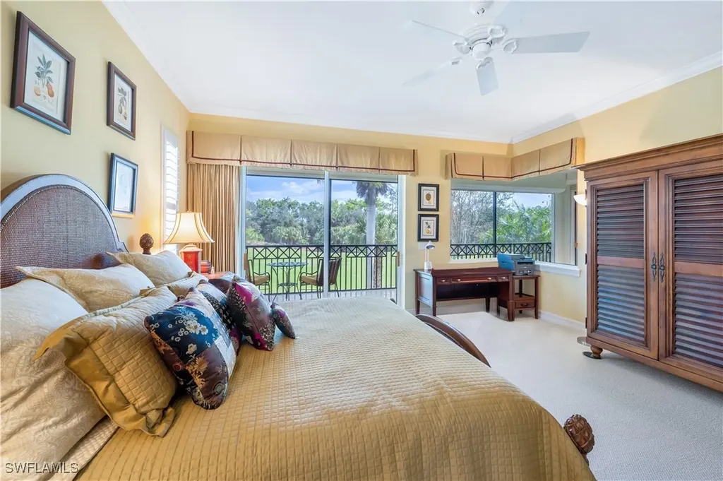 2822 Tiburon Boulevard E Naples FL 34109
