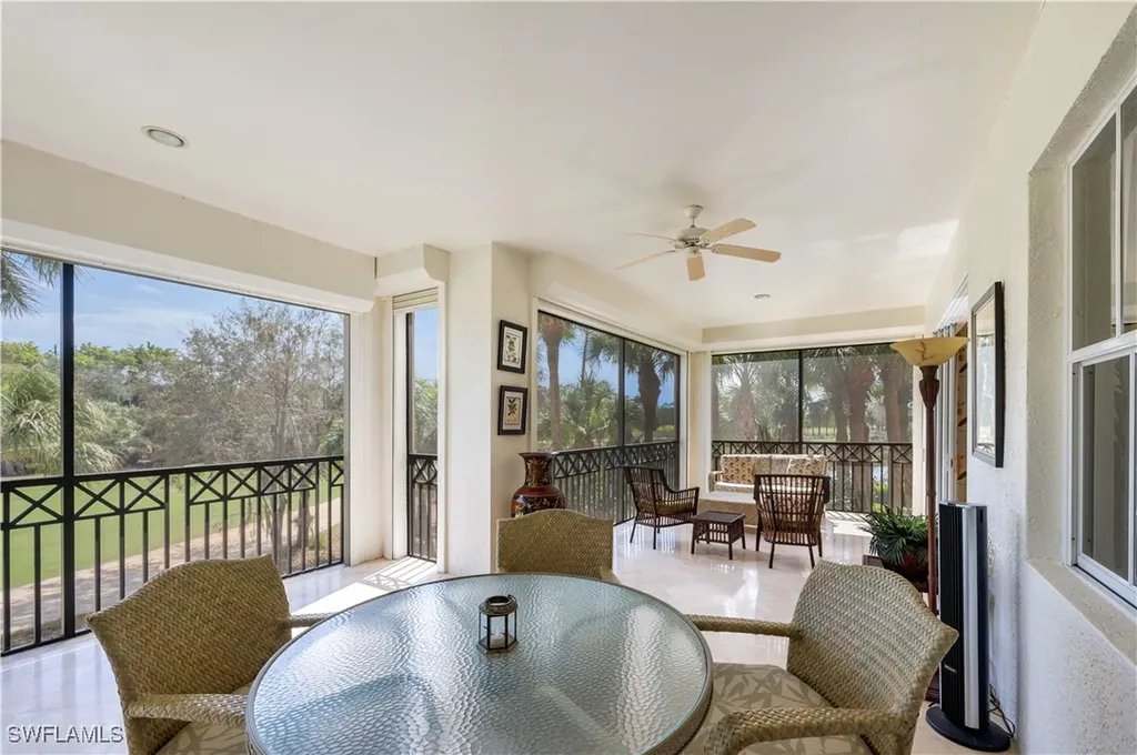 2822 Tiburon Boulevard E Naples FL 34109