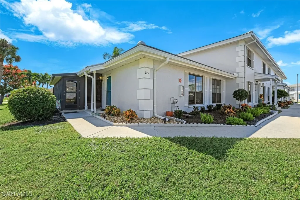 105 Clyburn Street Marco Island FL 34145