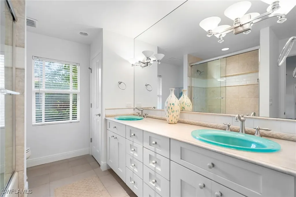 1980 Gordon Drive Naples FL 34102